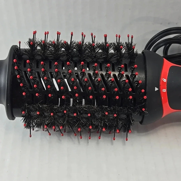 Revlon One Step Volumizer Plus Hair Dryer Styler Salon-Style Blowouts Black - Picture 8 of 9